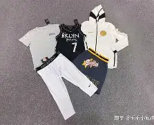 利物浦训练开放日，冲刺阶段复出首秀引欢呼，意大利杯在即，纪律约束更严格